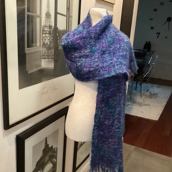 BLUES N PURPLES SHAWL. Scarf 💙💜 - Picture 1 of 7